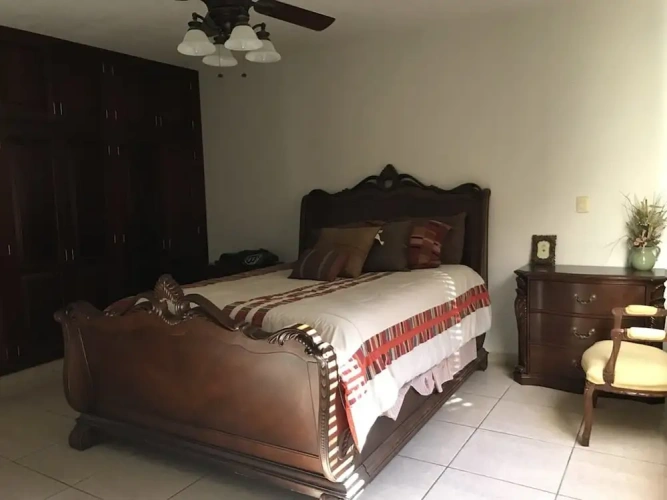 3 Bedrooms Cottage