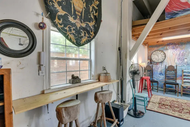 Texas Escape w/ Private Pool, Grill & Balconies!