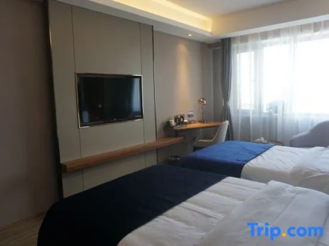 2 Bedrooms Double Suite