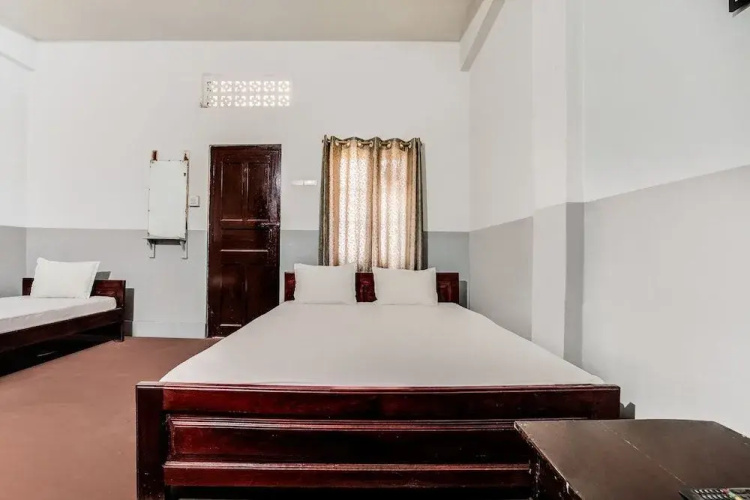 Hotel Orient by OYO Rooms
