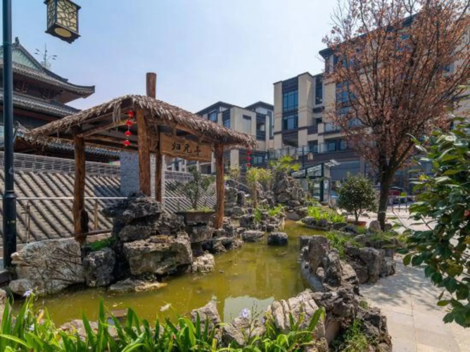 Guiyuan Mountain home