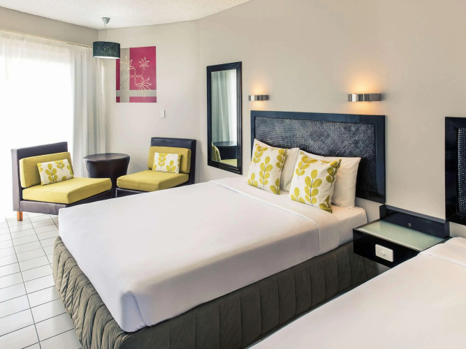 Mercure Nadi