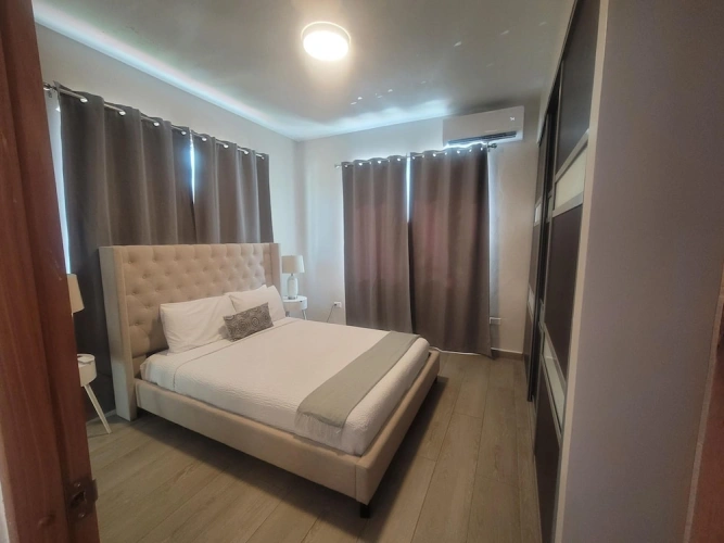 3 Bedrooms Apartment beachfront