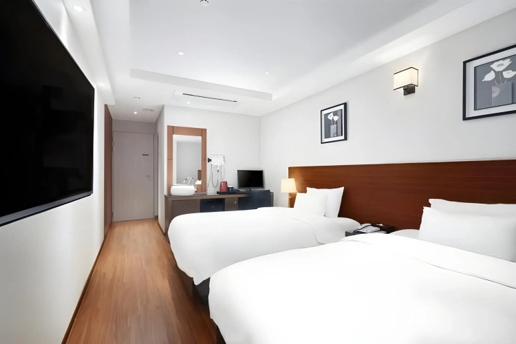 Lion Hotel