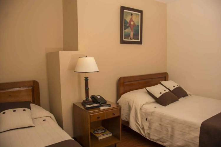 Hotel La Sabana