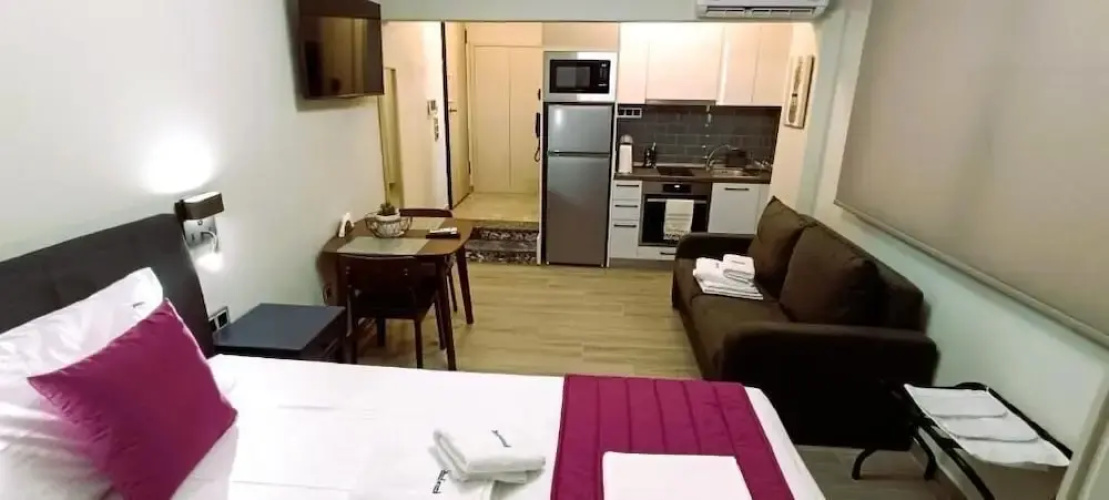 Pyrgiou Suites