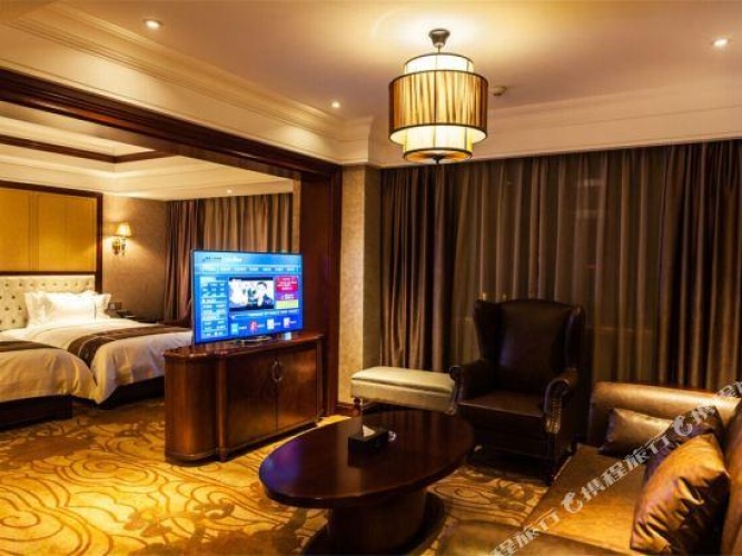 Presidential Quadruple Suite