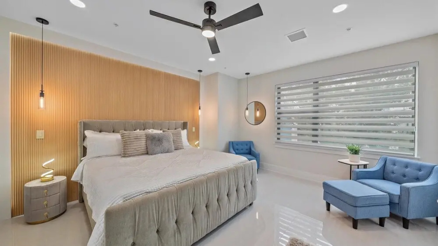 Coastal Moderne 2 Bedroom Townhouse