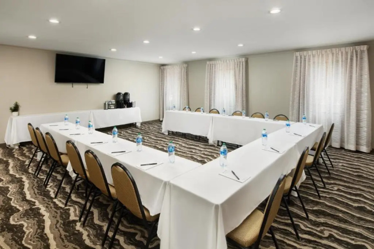 Staybridge Suites Durham/Chapel Hill by IHG