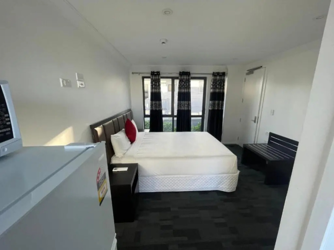 Krishna Motel