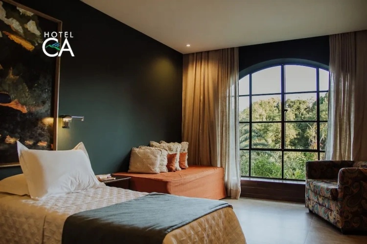 Deluxe Triple room with garden view
