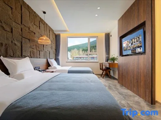 Standard Family room