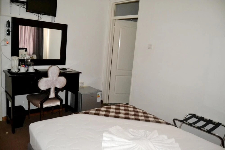 Gie's Guest house