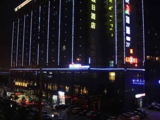 Royal Hotel