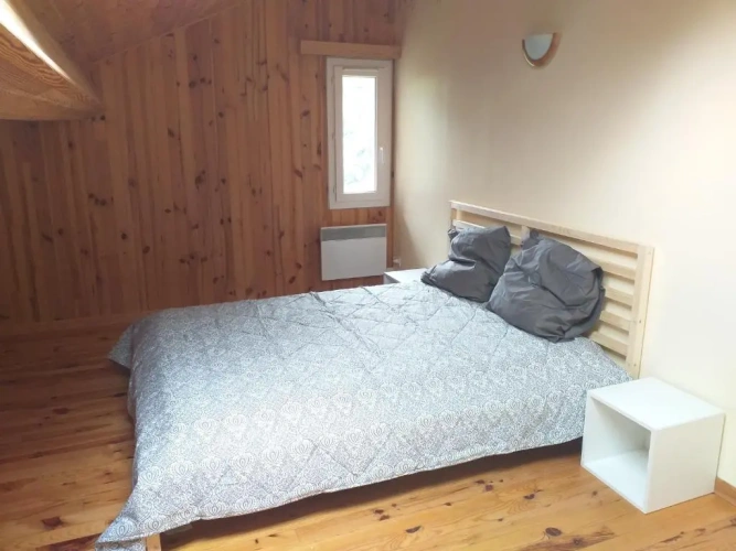 4 Bedrooms Cottage