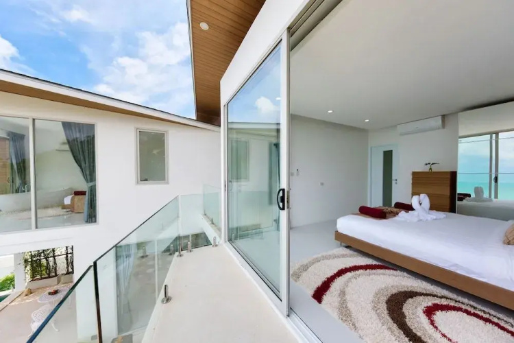 Villa Iroxa with Panoramic Sea View