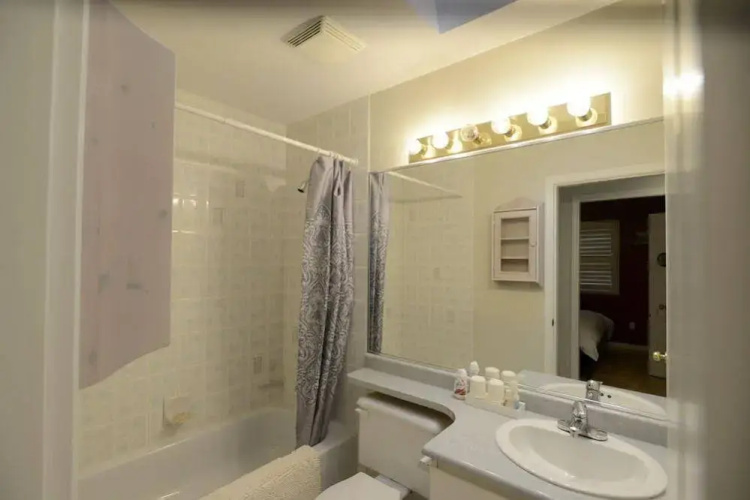 Marpole Guest House