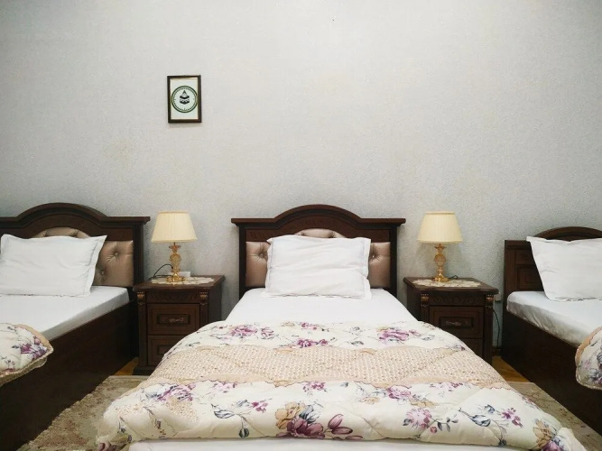 Happy House Hotel