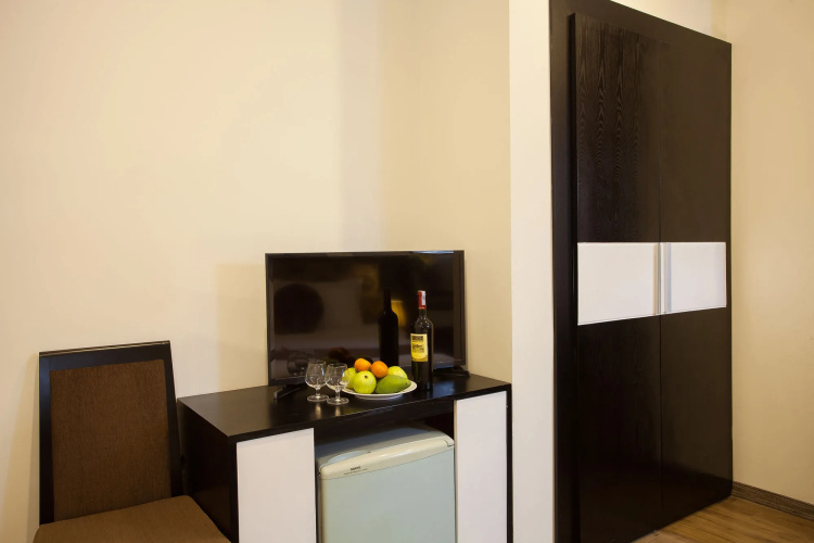 Serenity Diamond Hotel