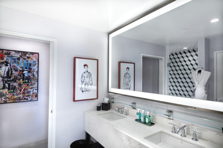 Montrose West Hollywood photo 8