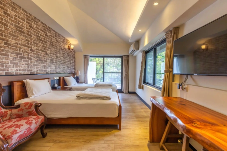 Classic Twin room