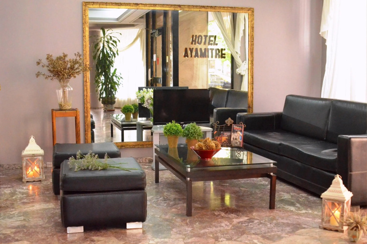 Hotel Ayamitre