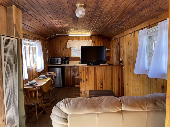 Casey's Cabins