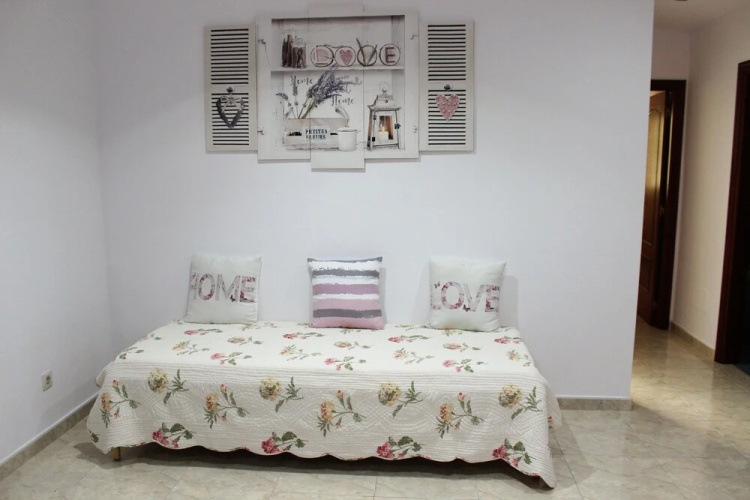 F And M 1 Home Apartment