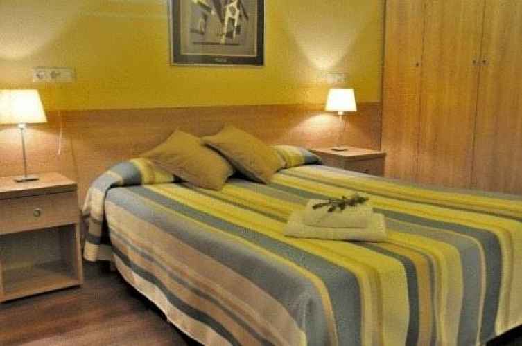 Hernán Cortés Residence Hall