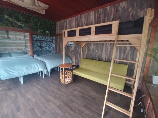 Wanderlust Inn