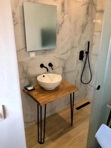 ATHONITE all seasons luxury suites