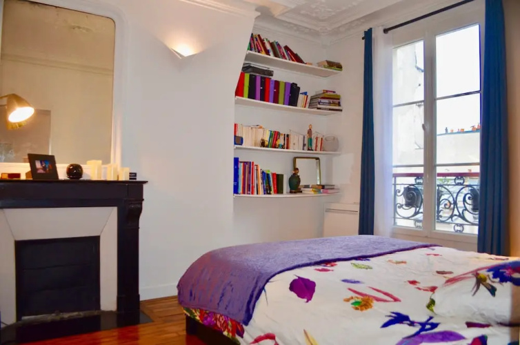 Central Marais-beaubourg 1 Bedroom Flat