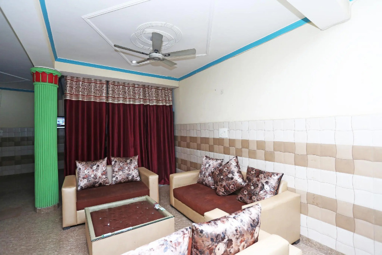 Star Inn by OYO Rooms