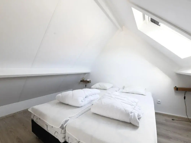 Holiday Home in Koksijde With Garden & Parking