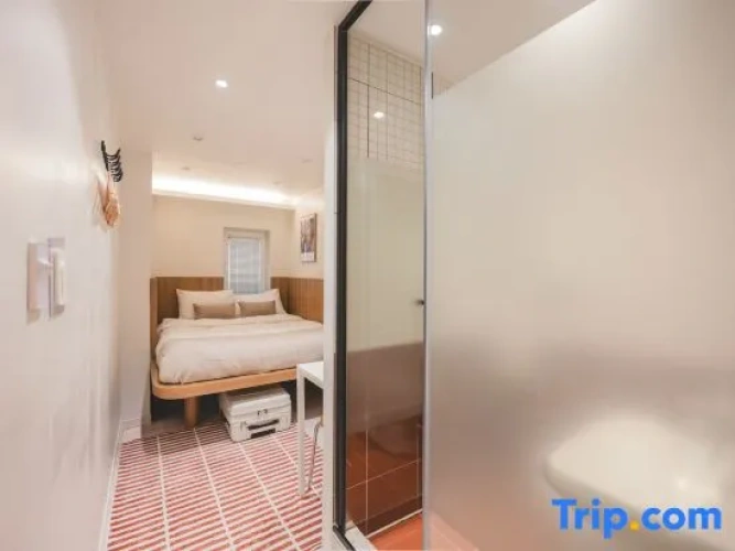 Premier Single room