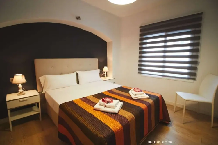 3 Bedrooms Apartment