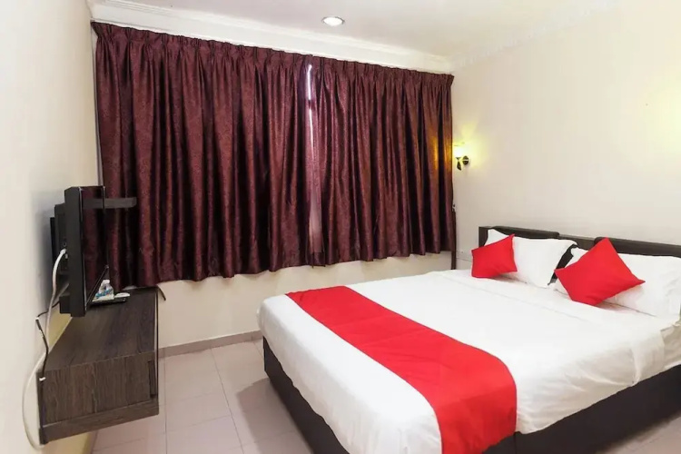 T P Hotel