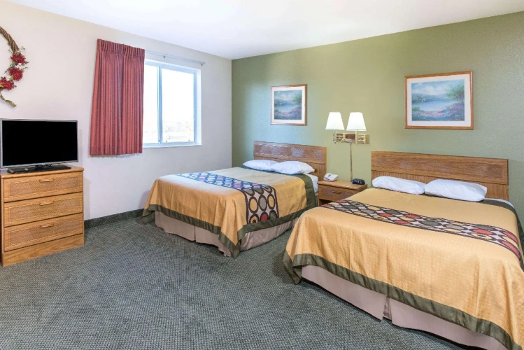 Sextuple Suite