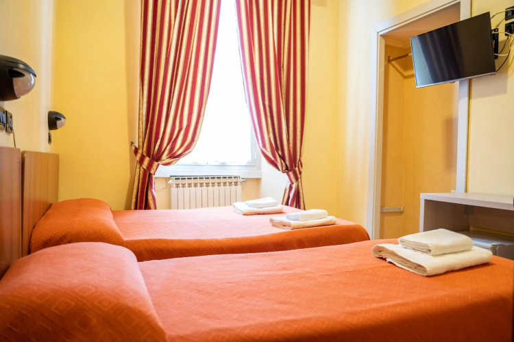 Hotel Ferrarese Roma