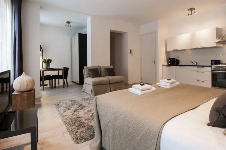 De Pijp Apartment Suites