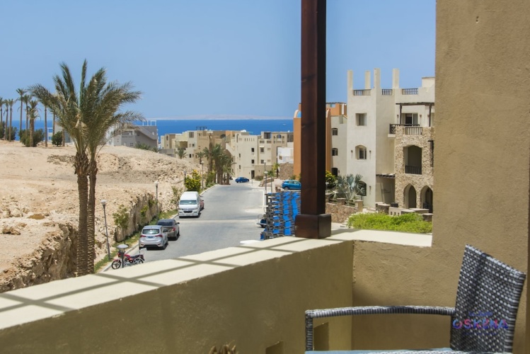Family Apartment with balcony