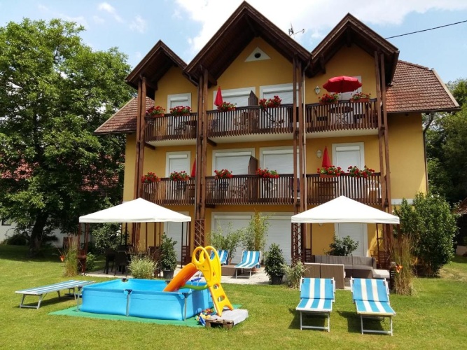 2 Bedrooms Apartment with balcony