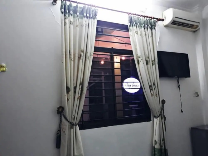 Stay House