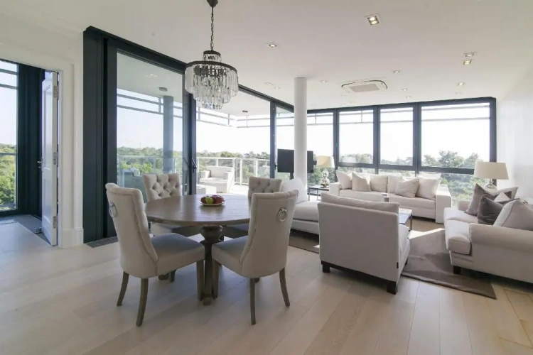 1 Bedroom Penthouse Apartment with sea view
