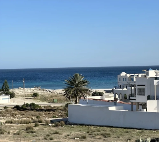 3 Bedrooms Apartment with balcony