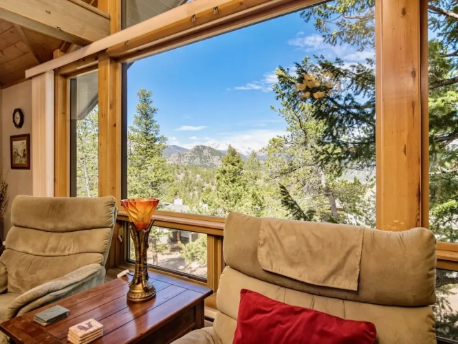 3 Bedrooms Cottage