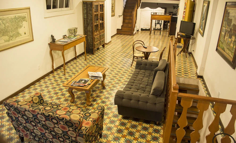 Hotel Colonial