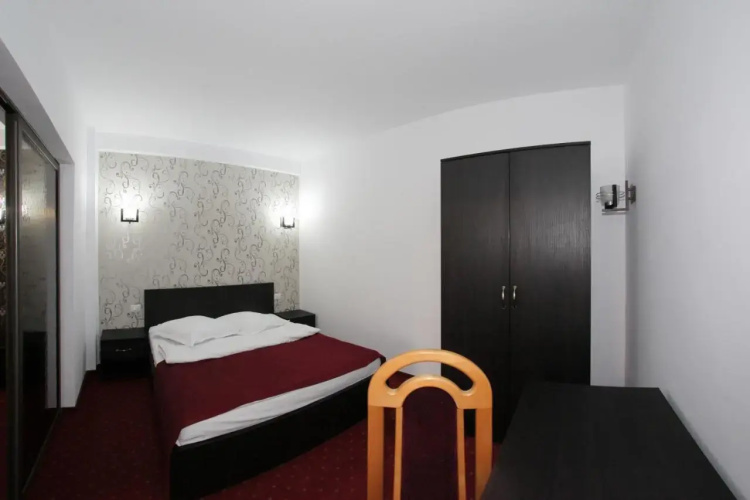Hotel Mara