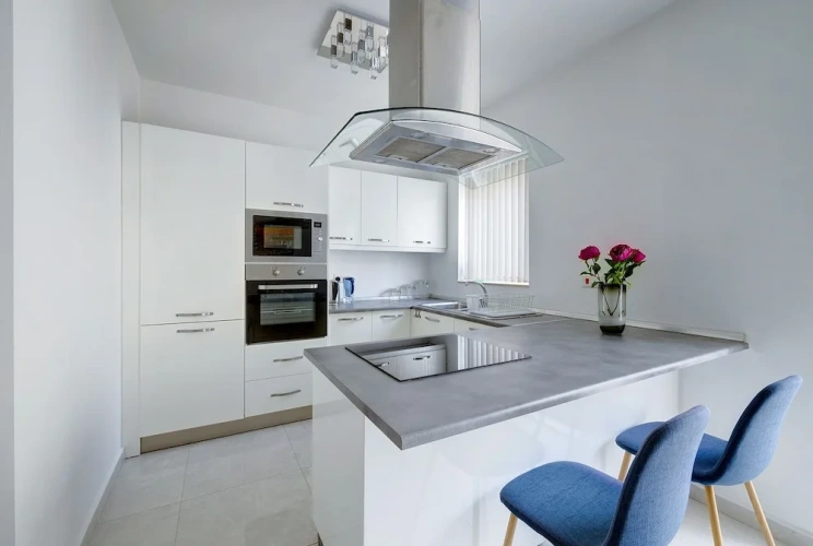 2 Bedrooms Apartment with balcony