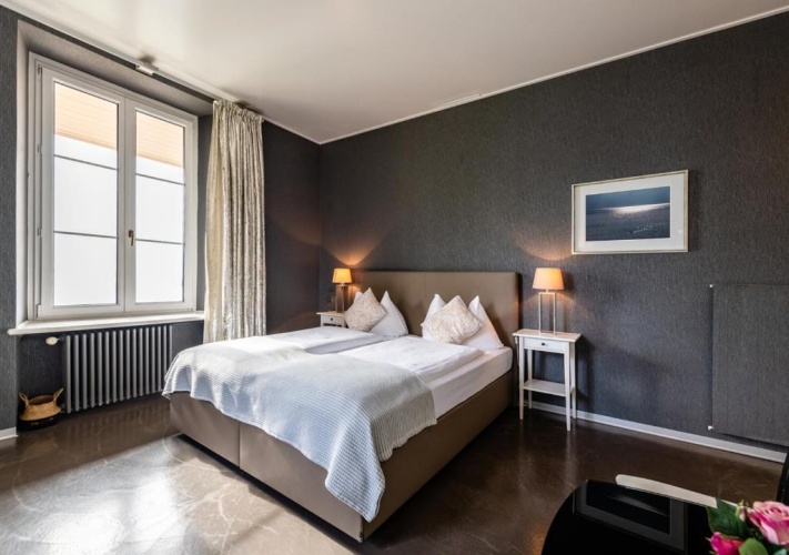 Superior Double room with balcony and with lake view